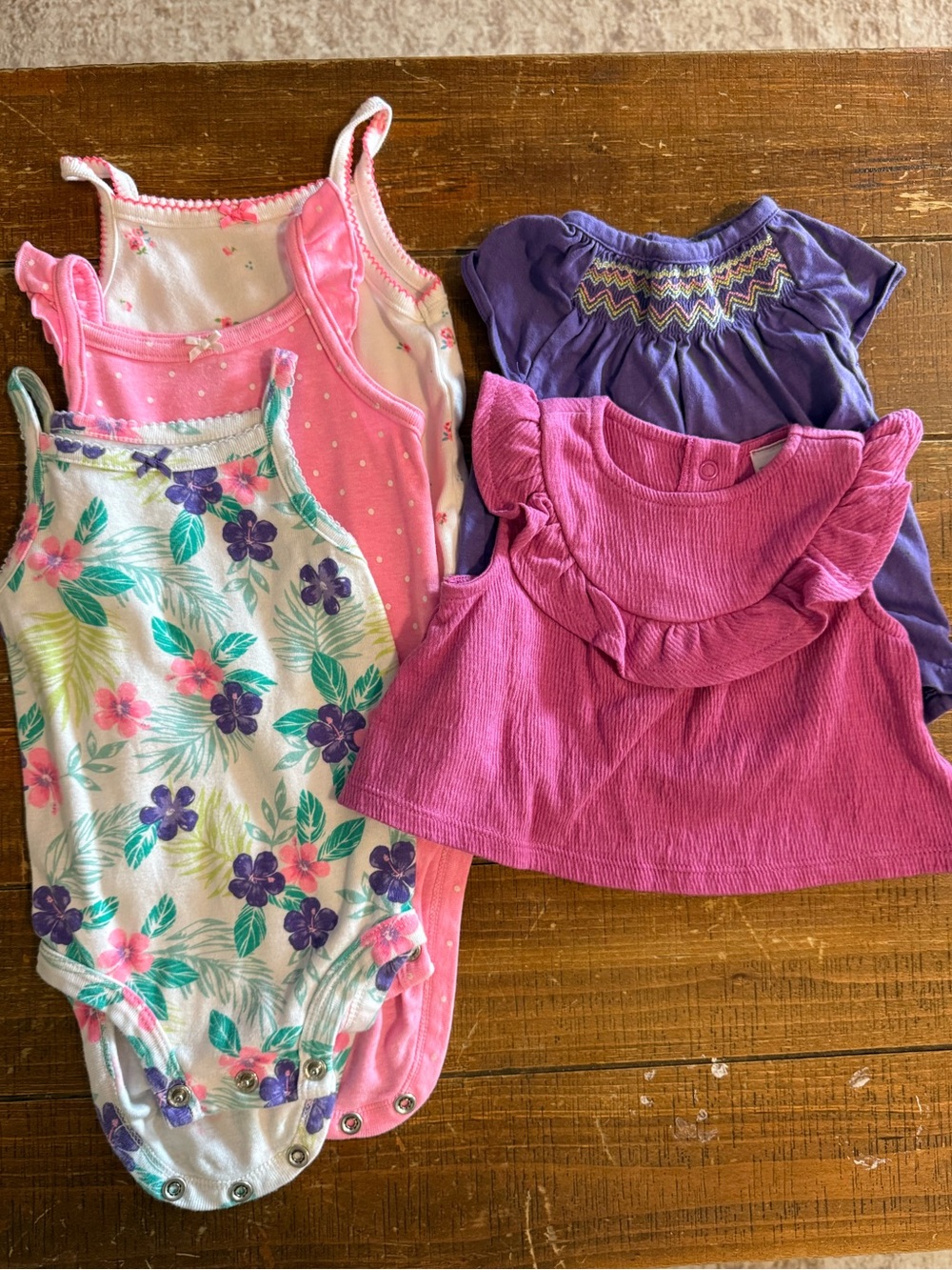 5 pack of 6M Carters girl tops